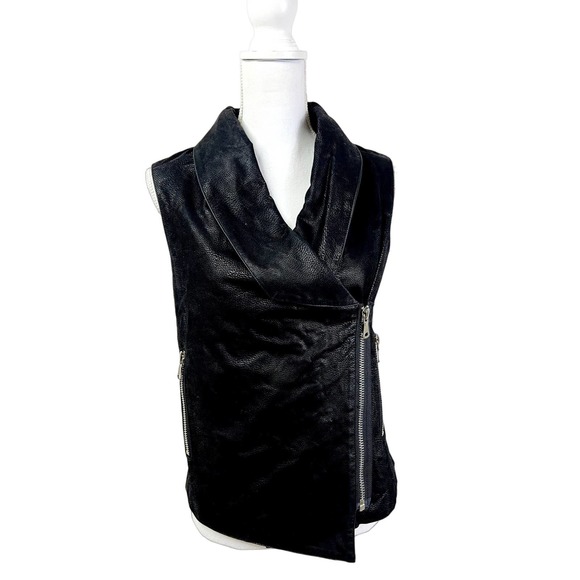 Blush ASYMMETRIC MOTO VEST

BLACK FAUX SUEDE Zippers sz‎ Medium - Picture 1 of 6